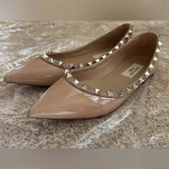 Kaitlyn Pan rockstud flats, poudre color, size 5.5 - Picture 6 of 8